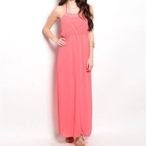 🖤 2/$20 Super B Pink Maxi Dress
